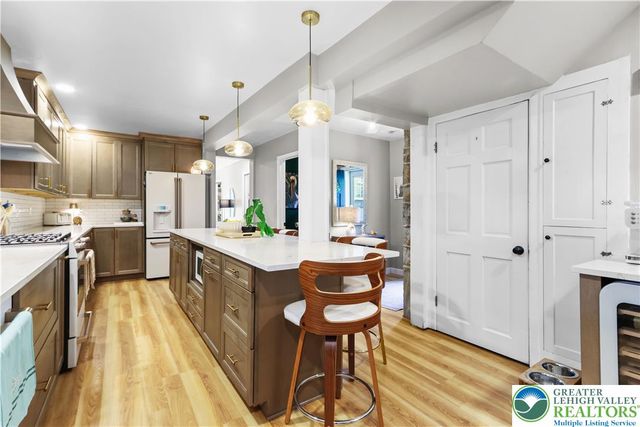2223 Hackett Avenue, Easton, PA 18045