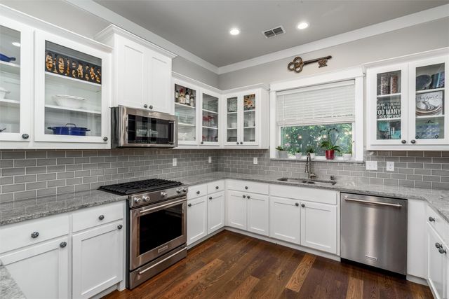 1215 Coleman Street, Mckinney, TX 75069