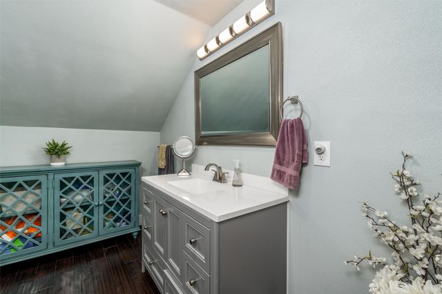 1215 Coleman Street, Mckinney, TX 75069