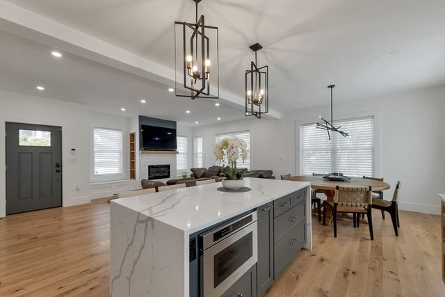 22 Harvard St, Somerville, MA 02143