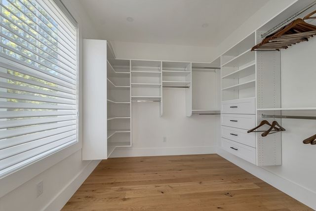 22 Harvard St, Somerville, MA 02143