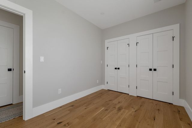 22 Harvard St, Somerville, MA 02143