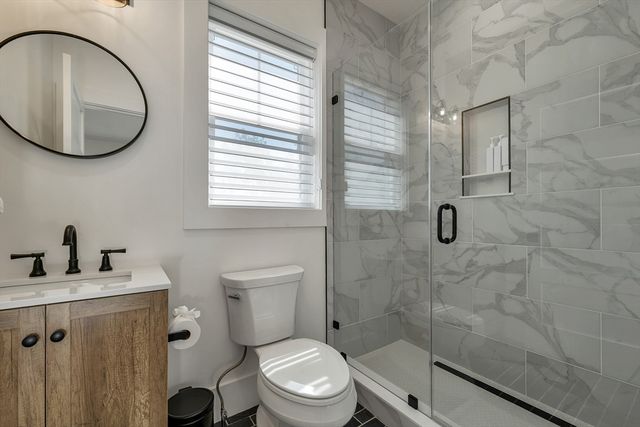 22 Harvard St, Somerville, MA 02143