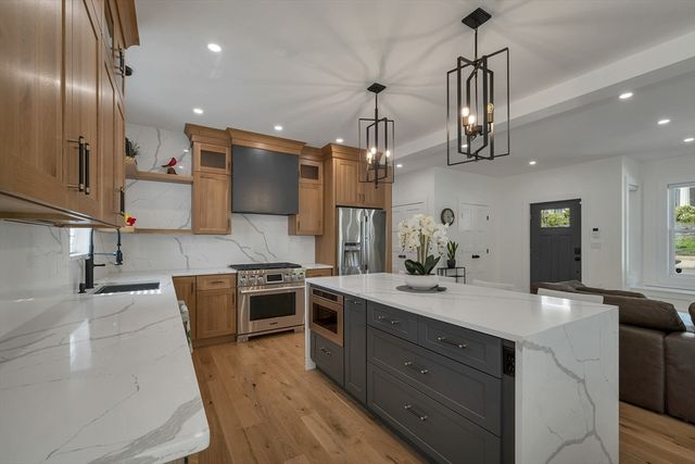 22 Harvard St, Somerville, MA 02143