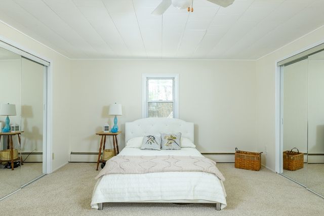 24 Chestnut Hill Rd, Oxford, MA 01537