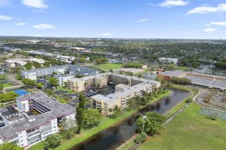 3940 NW 42nd Avenue 320, Lauderdale Lakes, FL 33319