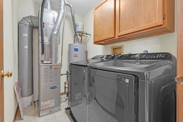 368 Glen Byrn Court, Schaumburg, IL 60194