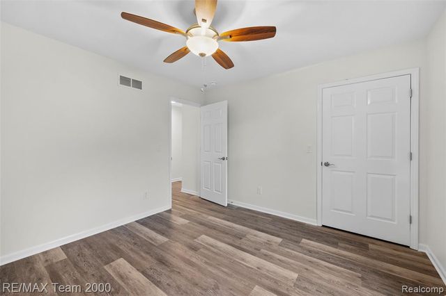4253 Polk Street, Dearborn Heights, MI 48125