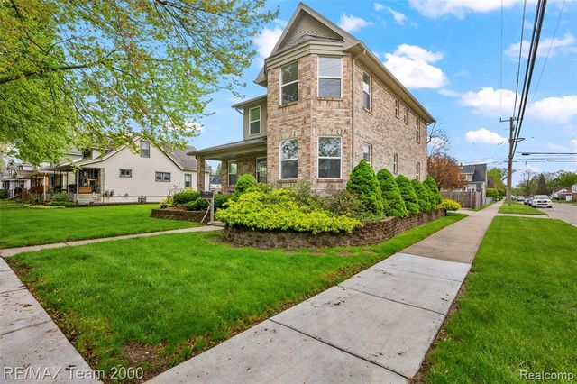 4253 Polk Street, Dearborn Heights, MI 48125