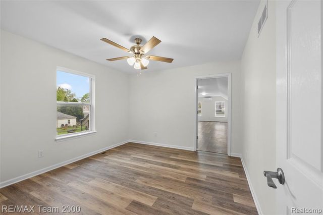4253 Polk Street, Dearborn Heights, MI 48125