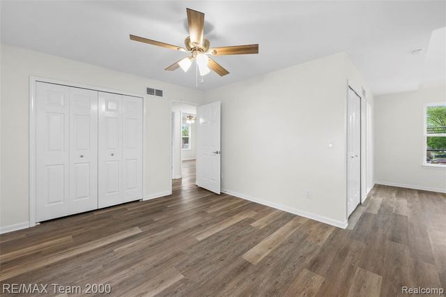 4253 Polk Street, Dearborn Heights, MI 48125
