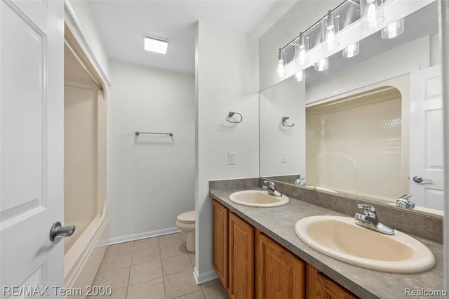 4253 Polk Street, Dearborn Heights, MI 48125