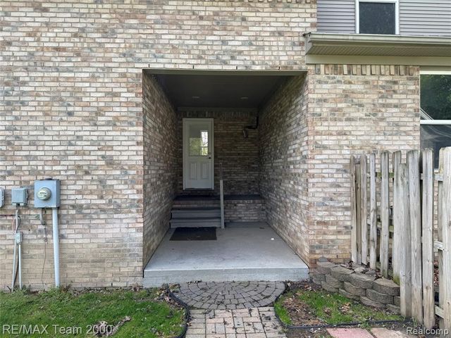 4253 Polk Street, Dearborn Heights, MI 48125