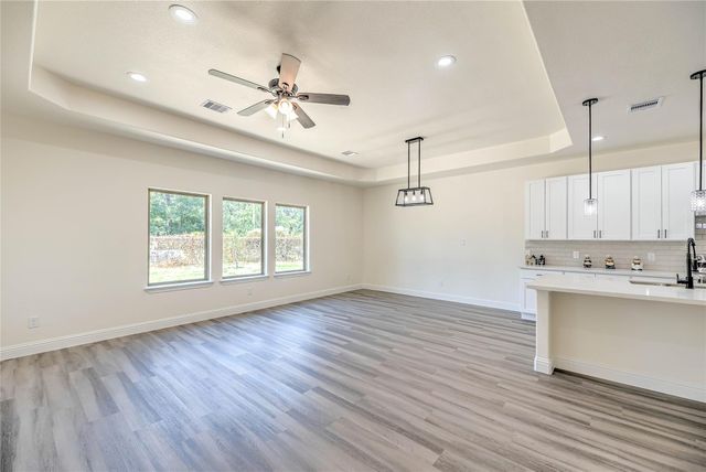 270 Legend Lane, Livingston, TX 77351