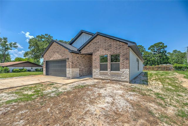 270 Legend Lane, Livingston, TX 77351