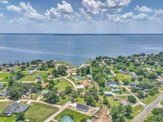 270 Legend Lane, Livingston, TX 77351