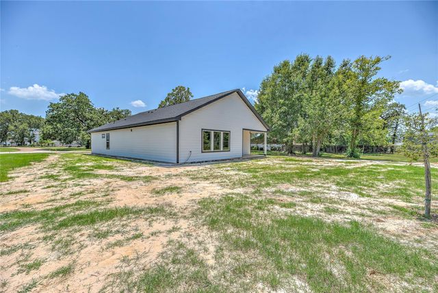 270 Legend Lane, Livingston, TX 77351