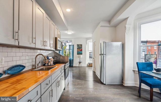 2814 W OXFORD ST, Philadelphia, PA 19121
