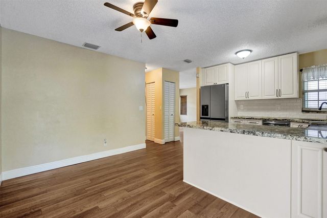 11567 N Open Ct, Cooper City, FL 33026