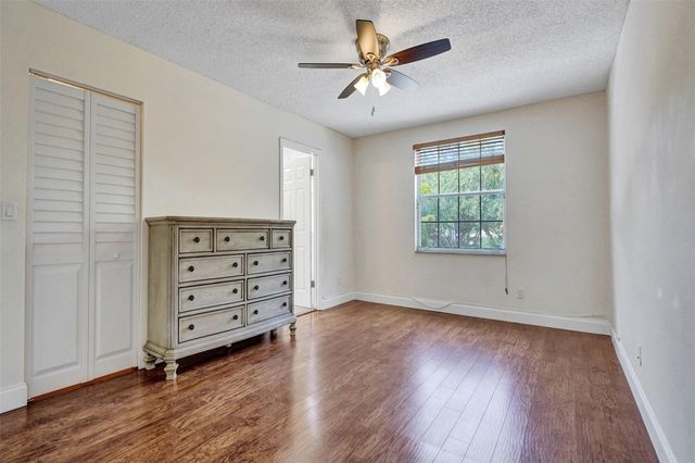 11567 N Open Ct, Cooper City, FL 33026