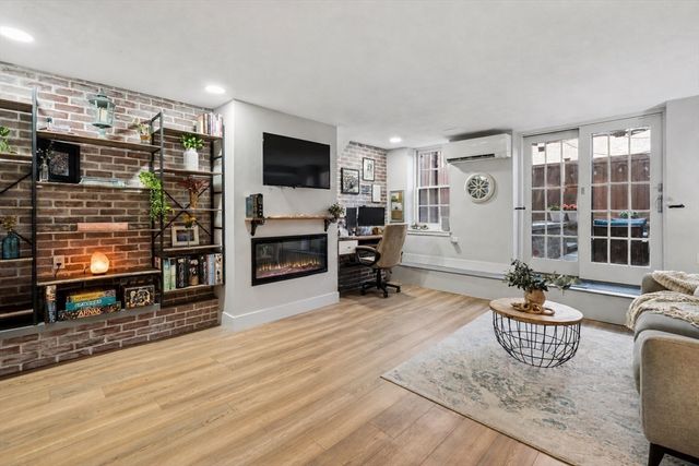 249 W Newton St 2, Boston, MA 02116
