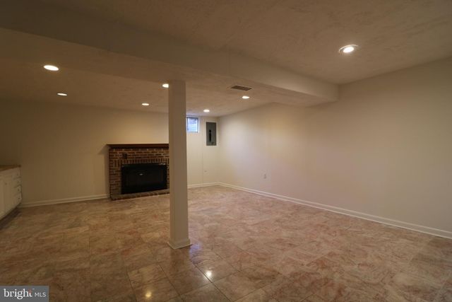 6584 BERMUDA GREEN CT, Alexandria, VA 22312