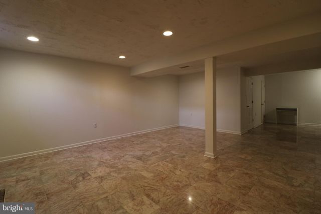 6584 BERMUDA GREEN CT, Alexandria, VA 22312