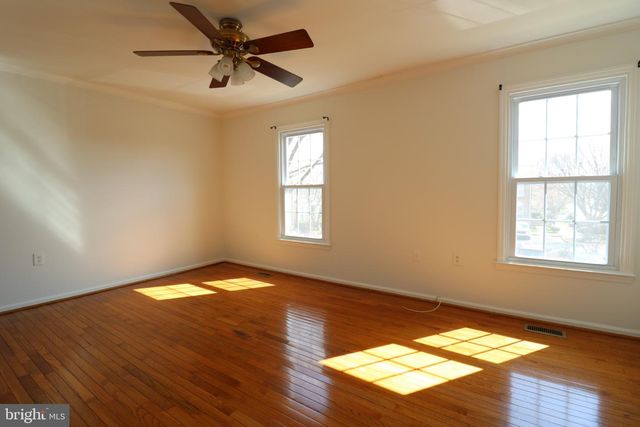 6584 BERMUDA GREEN CT, Alexandria, VA 22312