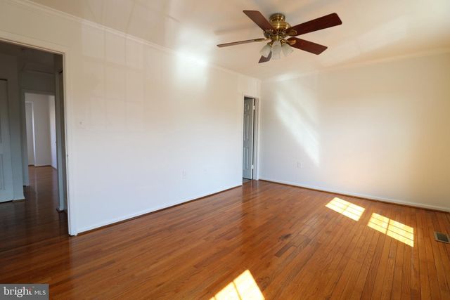 6584 BERMUDA GREEN CT, Alexandria, VA 22312