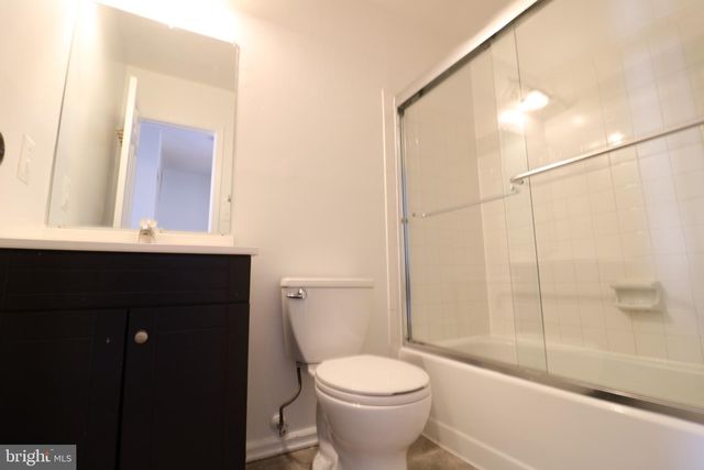 6584 BERMUDA GREEN CT, Alexandria, VA 22312