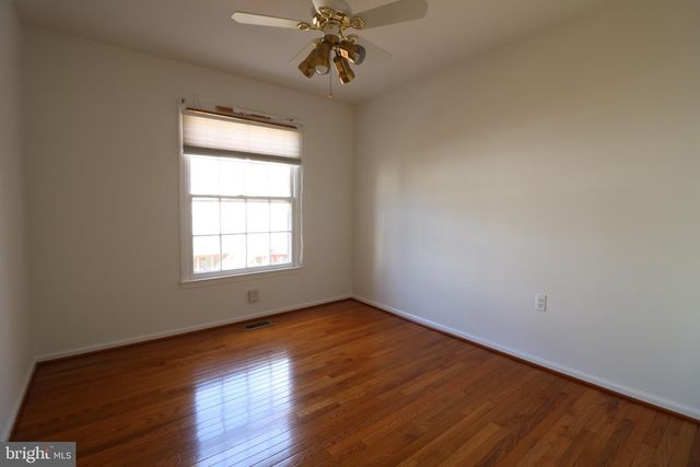 6584 BERMUDA GREEN CT, Alexandria, VA 22312