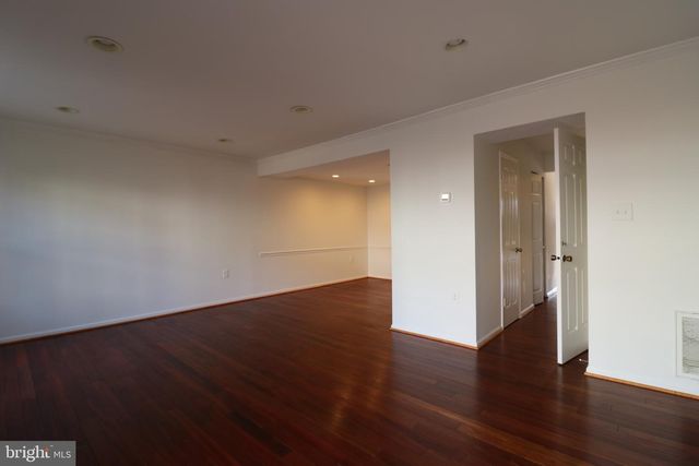 6584 BERMUDA GREEN CT, Alexandria, VA 22312