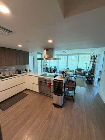 1025 92nd St 507, Bay Harbor Islands, FL 33154