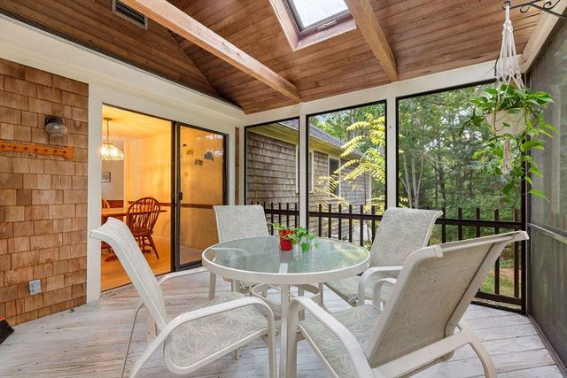 11 Windjammer Rd, Harwich, MA 02645