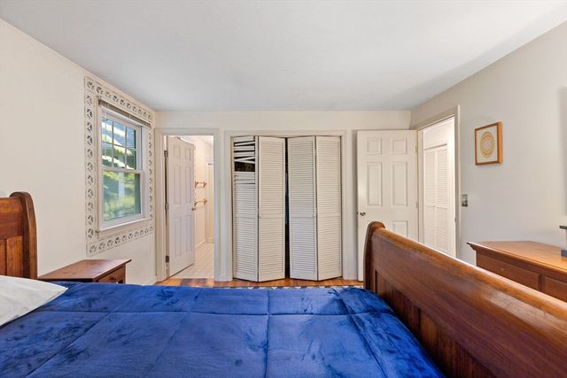 11 Windjammer Rd, Harwich, MA 02645