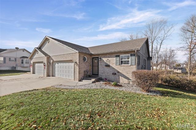 4507 Elk Meadows Lane, Smithton, IL 62285