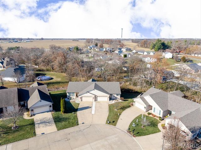 4507 Elk Meadows Lane, Smithton, IL 62285