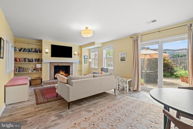 3581 HAMLET PL, Chevy Chase, MD 20815