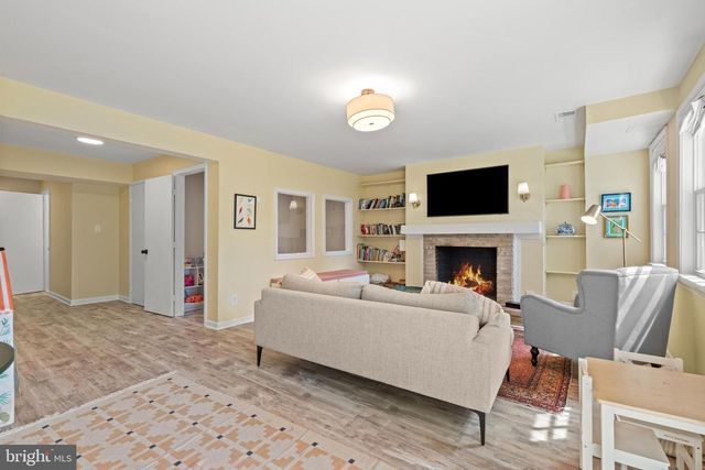 3581 HAMLET PL, Chevy Chase, MD 20815