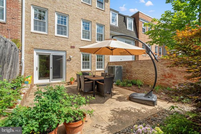 3581 HAMLET PL, Chevy Chase, MD 20815