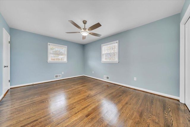 453 Howard DR, Salem, VA 24153