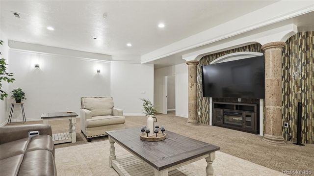 33 Stagecoach Lane, Fort Morgan, CO 80701