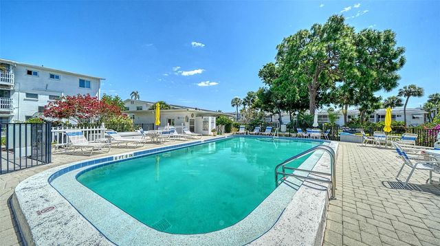 1554 PLEASANT ROAD J5, Bradenton, FL 34207