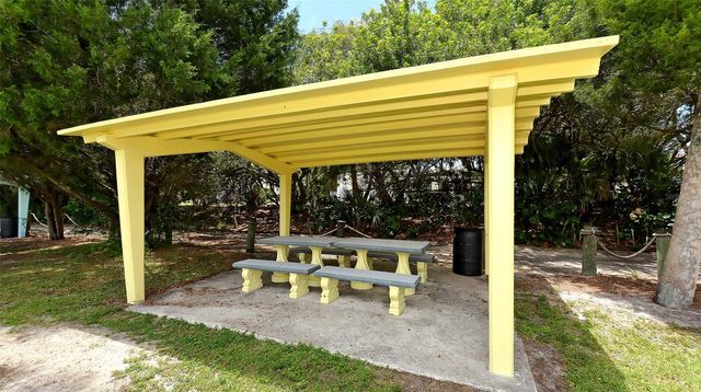 1554 PLEASANT ROAD J5, Bradenton, FL 34207