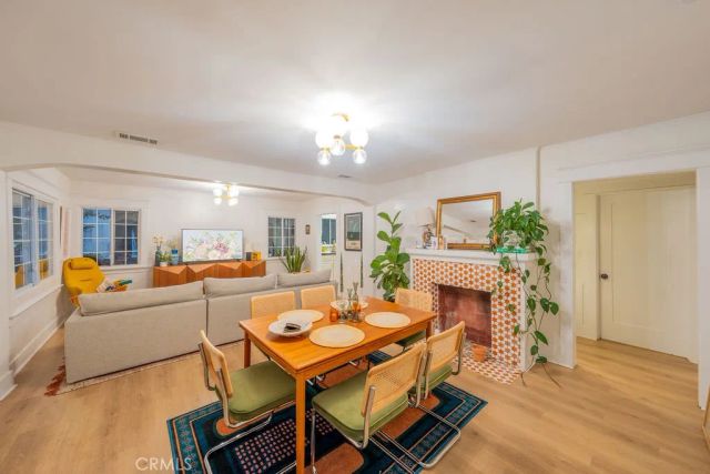 1301 Seward, Los Angeles, CA 90028