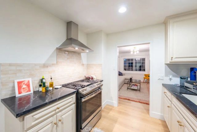 1301 Seward, Los Angeles, CA 90028