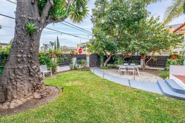 1301 Seward, Los Angeles, CA 90028