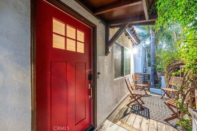 1301 Seward, Los Angeles, CA 90028