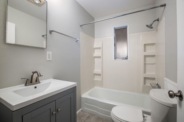 10520 Constitution Avenue NE, Albuquerque, NM 87112