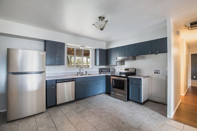10520 Constitution Avenue NE, Albuquerque, NM 87112